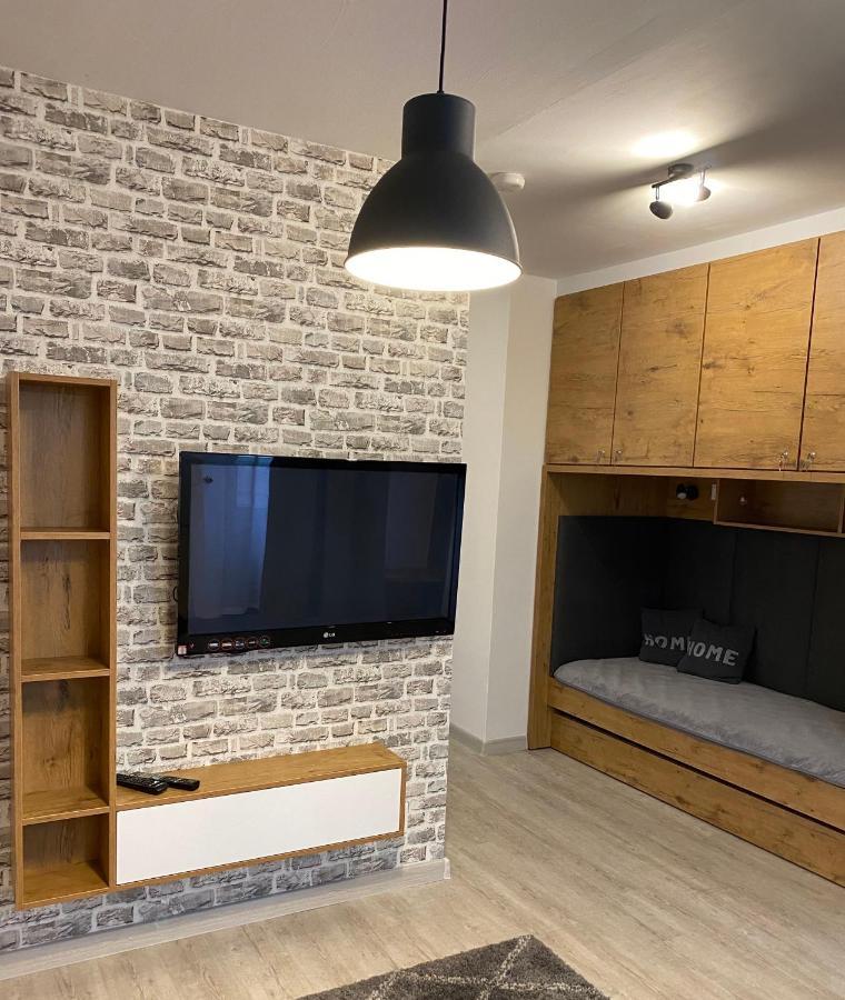 Penzion Vila Petra Bed&Breakfast Вельки-Славков Екстер'єр фото